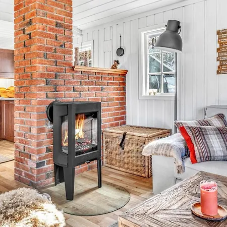 Awesome In W/ 3 Bedrooms